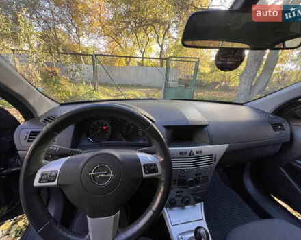Опель Астра 2012 в Львове на Automoto.ua Серый Опель Астра, объемом двигателя 1.6 л и пробегом 123 тыс. км за 6500 $, фото 20 на Automoto.ua