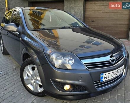 Опель Астра 2012 у Тернополі на Automoto.ua Сірий Опель Астра, об'ємом двигуна 1.6 л та пробігом 197 тис. км за 5399 $, фото 14 на Automoto.ua