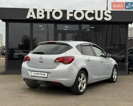 Опель Астра 2012 у Києві на Automoto.ua Сірий Опель Астра, об'ємом двигуна 1.6 л та пробігом 245 тис. км за 8490 $, фото 4 на Automoto.ua