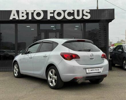 Серый Опель Астра, объемом двигателя 1.6 л и пробегом 245 тыс. км за 8490 $, фото 6 на Automoto.ua