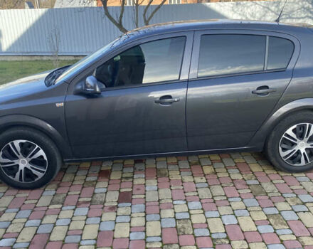 Серый Опель Астра, объемом двигателя 1.6 л и пробегом 234 тыс. км за 5499 $, фото 5 на Automoto.ua