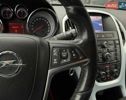 Опель Астра 2012 у Києві на Automoto.ua Сірий Опель Астра, об'ємом двигуна 1.6 л та пробігом 245 тис. км за 8490 $, фото 22 на Automoto.ua
