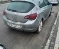 Серый Опель Астра, объемом двигателя 1.7 л и пробегом 240 тыс. км за 7300 $, фото 14 на Automoto.ua