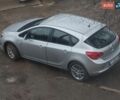 Серый Опель Астра, объемом двигателя 1.4 л и пробегом 182 тыс. км за 7150 $, фото 4 на Automoto.ua