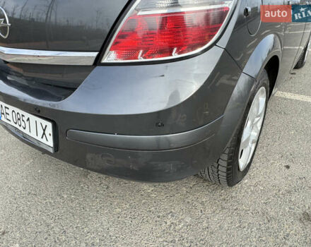 Серый Опель Астра, объемом двигателя 1.6 л и пробегом 155 тыс. км за 5500 $, фото 13 на Automoto.ua