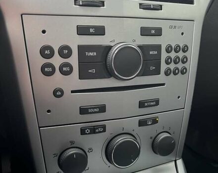 Серый Опель Астра, объемом двигателя 1.6 л и пробегом 161 тыс. км за 5500 $, фото 21 на Automoto.ua