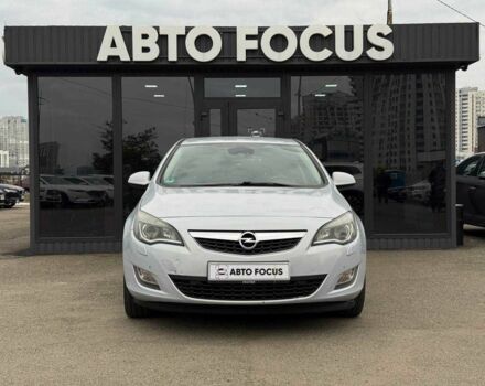Серый Опель Астра, объемом двигателя 1.6 л и пробегом 245 тыс. км за 8490 $, фото 2 на Automoto.ua