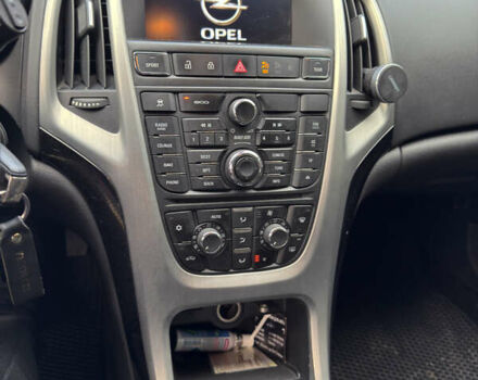 Серый Опель Астра, объемом двигателя 1.4 л и пробегом 163 тыс. км за 10500 $, фото 9 на Automoto.ua
