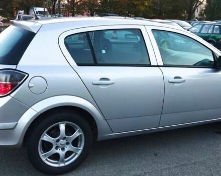 Серый Опель Астра, объемом двигателя 1.6 л и пробегом 190 тыс. км за 7500 $, фото 11 на Automoto.ua