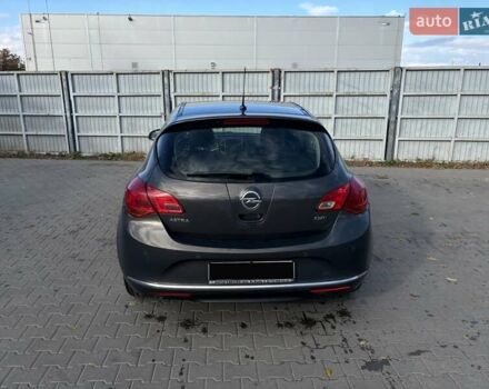 Опель Астра 2013 в Львове на Automoto.ua Серый Опель Астра, объемом двигателя 1.7 л и пробегом 324 тыс. км за 7300 $, фото 5 на Automoto.ua