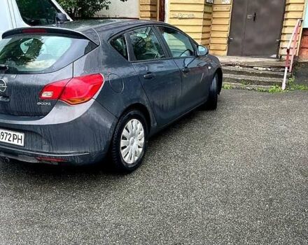 Серый Опель Астра, объемом двигателя 1.7 л и пробегом 175 тыс. км за 6000 $, фото 3 на Automoto.ua