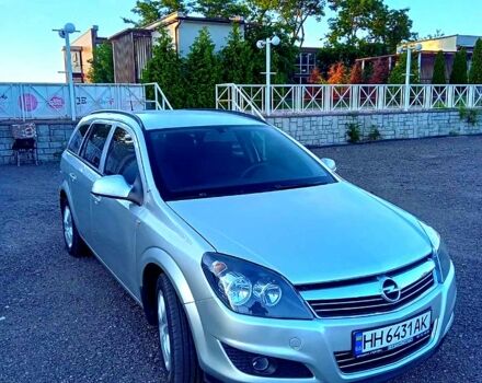 Серый Опель Астра, объемом двигателя 1.6 л и пробегом 0 тыс. км за 7200 $, фото 4 на Automoto.ua
