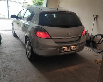 Серый Опель Астра, объемом двигателя 1.6 л и пробегом 139 тыс. км за 5600 $, фото 11 на Automoto.ua