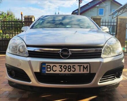 Серый Опель Астра, объемом двигателя 1.6 л и пробегом 139 тыс. км за 5999 $, фото 1 на Automoto.ua