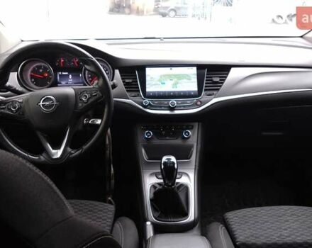 Серый Опель Астра, объемом двигателя 1.6 л и пробегом 235 тыс. км за 10200 $, фото 3 на Automoto.ua