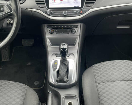 Серый Опель Астра, объемом двигателя 1.4 л и пробегом 160 тыс. км за 10000 $, фото 7 на Automoto.ua