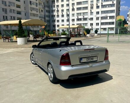 Сірий Опель Астра, об'ємом двигуна 1.8 л та пробігом 180 тис. км за 4500 $, фото 3 на Automoto.ua