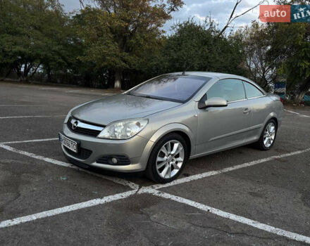 Серый Опель Астра, объемом двигателя 1.6 л и пробегом 220 тыс. км за 5500 $, фото 7 на Automoto.ua