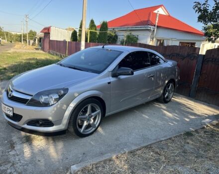Серый Опель Астра, объемом двигателя 1.6 л и пробегом 166 тыс. км за 6300 $, фото 1 на Automoto.ua