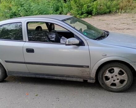 Сірий Опель Астра, об'ємом двигуна 1.6 л та пробігом 208 тис. км за 1000 $, фото 1 на Automoto.ua