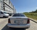 Сірий Опель Астра, об'ємом двигуна 2.2 л та пробігом 300 тис. км за 3200 $, фото 6 на Automoto.ua