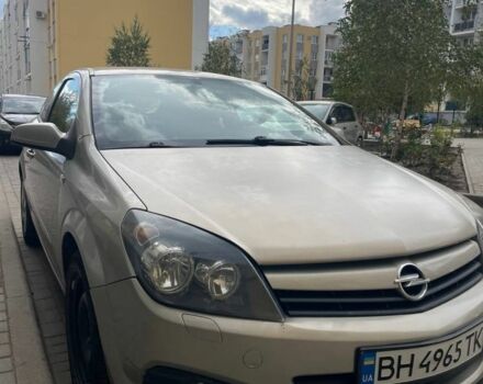 Серый Опель Астра, объемом двигателя 1.6 л и пробегом 290 тыс. км за 4400 $, фото 1 на Automoto.ua
