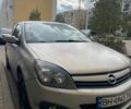Серый Опель Астра, объемом двигателя 1.6 л и пробегом 290 тыс. км за 4400 $, фото 1 на Automoto.ua
