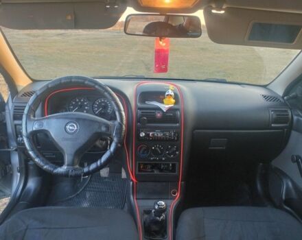 Сірий Опель Астра, об'ємом двигуна 1.4 л та пробігом 2 тис. км за 3500 $, фото 2 на Automoto.ua