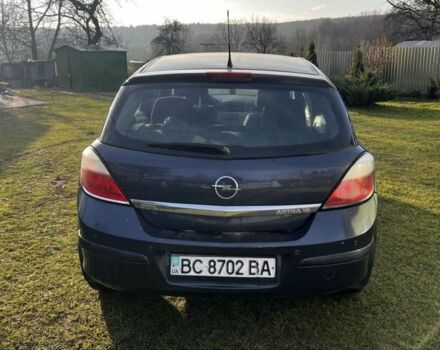 Серый Опель Астра, объемом двигателя 1.6 л и пробегом 220 тыс. км за 4900 $, фото 2 на Automoto.ua