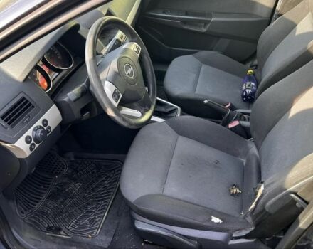 Серый Опель Астра, объемом двигателя 1.6 л и пробегом 220 тыс. км за 4900 $, фото 4 на Automoto.ua