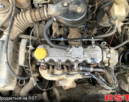 Сірий Опель Астра, об'ємом двигуна 1.8 л та пробігом 380 тис. км за 940 $, фото 6 на Automoto.ua