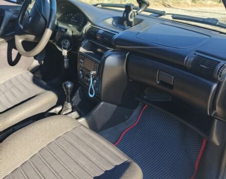 Серый Опель Астра, объемом двигателя 1.7 л и пробегом 320 тыс. км за 1194 $, фото 14 на Automoto.ua