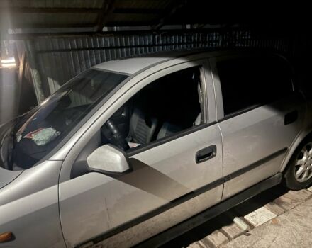 Сірий Опель Астра, об'ємом двигуна 2 л та пробігом 300 тис. км за 1900 $, фото 2 на Automoto.ua