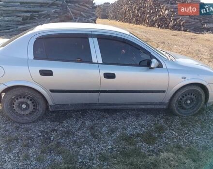 Серый Опель Астра, объемом двигателя 1.6 л и пробегом 275 тыс. км за 4200 $, фото 1 на Automoto.ua