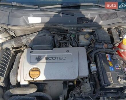 Серый Опель Астра, объемом двигателя 1.6 л и пробегом 275 тыс. км за 4200 $, фото 5 на Automoto.ua