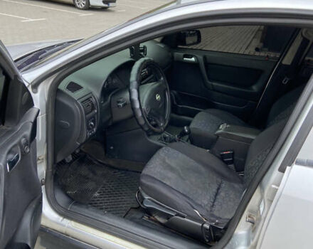 Серый Опель Астра, объемом двигателя 1.6 л и пробегом 278 тыс. км за 2200 $, фото 6 на Automoto.ua