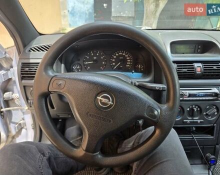 Серый Опель Астра, объемом двигателя 1.6 л и пробегом 206 тыс. км за 4000 $, фото 15 на Automoto.ua