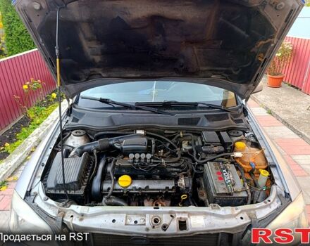 Сірий Опель Астра, об'ємом двигуна 1.4 л та пробігом 505 тис. км за 1500 $, фото 10 на Automoto.ua