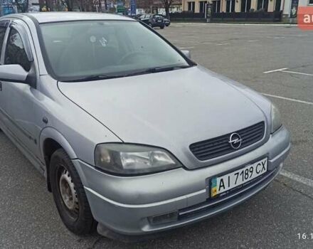 Серый Опель Астра, объемом двигателя 1.6 л и пробегом 235 тыс. км за 2500 $, фото 1 на Automoto.ua