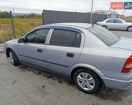 Сірий Опель Астра, об'ємом двигуна 1.6 л та пробігом 200 тис. км за 4000 $, фото 9 на Automoto.ua