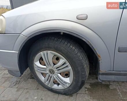 Сірий Опель Астра, об'ємом двигуна 1.6 л та пробігом 200 тис. км за 4000 $, фото 11 на Automoto.ua