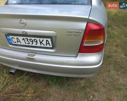 Сірий Опель Астра, об'ємом двигуна 2 л та пробігом 338 тис. км за 4650 $, фото 5 на Automoto.ua
