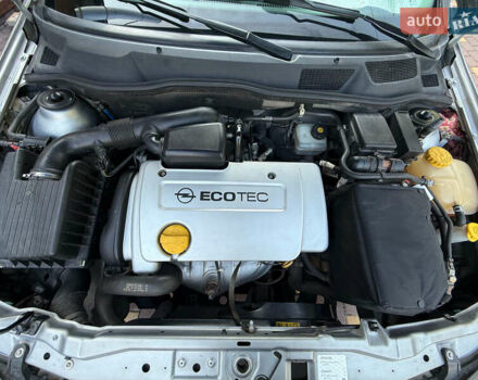 Сірий Опель Астра, об'ємом двигуна 1.4 л та пробігом 90 тис. км за 3500 $, фото 24 на Automoto.ua