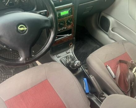 Серый Опель Астра, объемом двигателя 2 л и пробегом 292 тыс. км за 3000 $, фото 10 на Automoto.ua