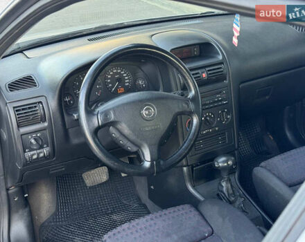 Сірий Опель Астра, об'ємом двигуна 1.8 л та пробігом 180 тис. км за 2400 $, фото 8 на Automoto.ua
