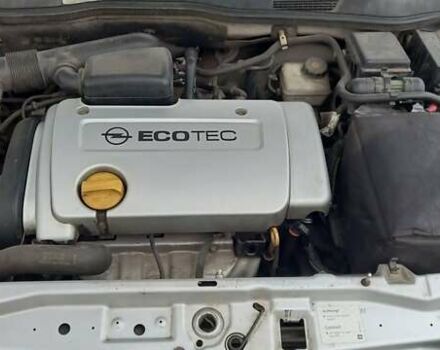 Серый Опель Астра, объемом двигателя 1.6 л и пробегом 140 тыс. км за 2900 $, фото 12 на Automoto.ua