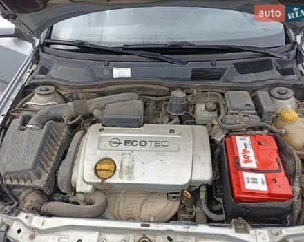 Сірий Опель Астра, об'ємом двигуна 1.6 л та пробігом 200 тис. км за 4000 $, фото 3 на Automoto.ua