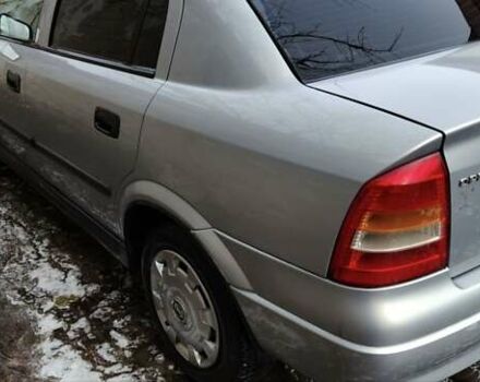 Сірий Опель Астра, об'ємом двигуна 1.8 л та пробігом 310 тис. км за 3300 $, фото 2 на Automoto.ua