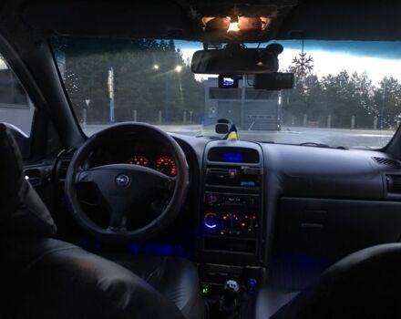 Серый Опель Астра, объемом двигателя 1.4 л и пробегом 420 тыс. км за 1000 $, фото 23 на Automoto.ua