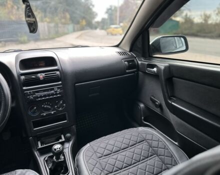 Сірий Опель Астра, об'ємом двигуна 1.6 л та пробігом 220 тис. км за 3500 $, фото 22 на Automoto.ua